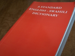A STANDARD ENGLISH - SWAHILI DICTIONARY
